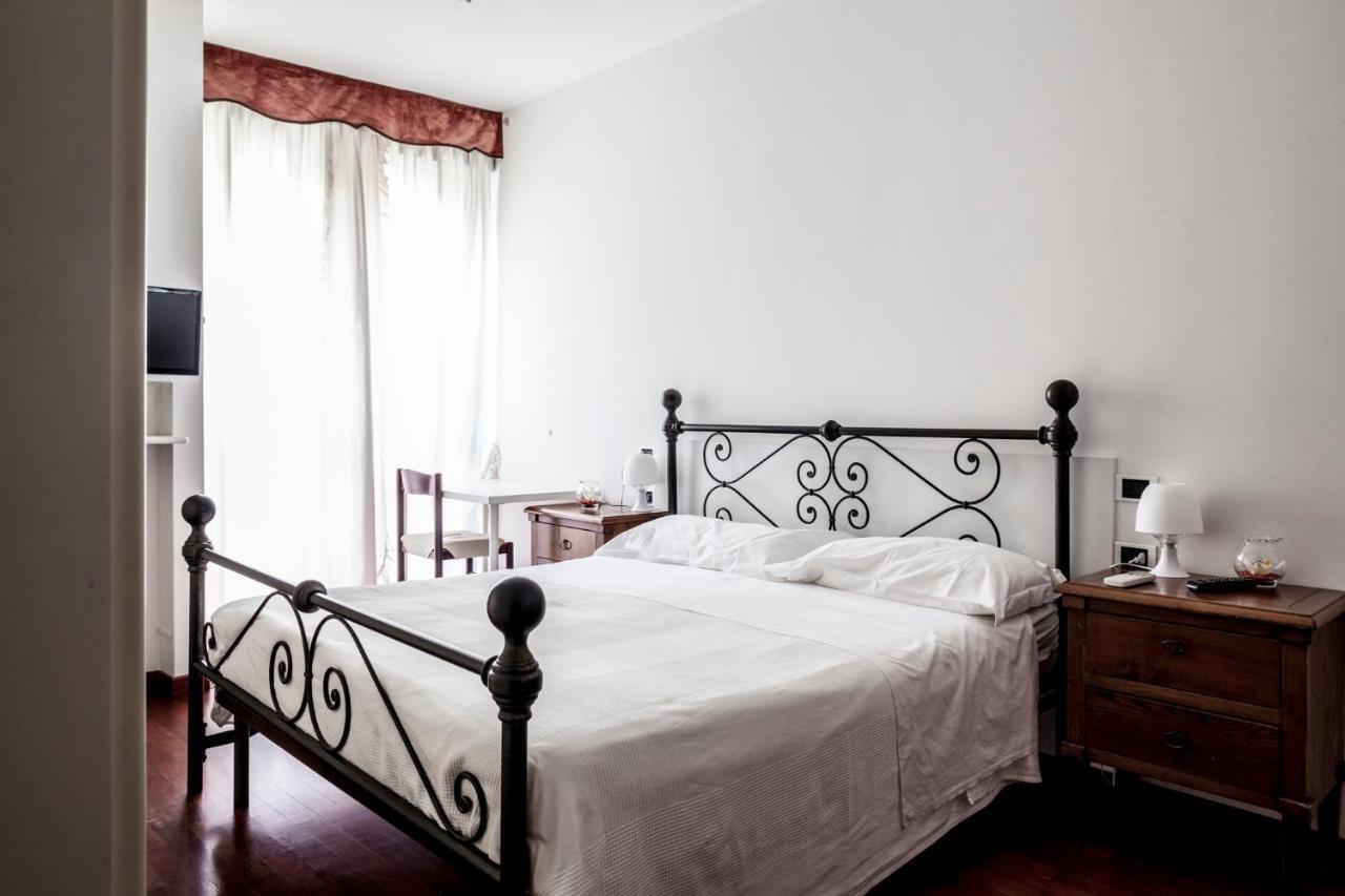 Bed & Breakfast Cesarina بولونيا الغرفة الصورة